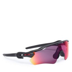 Okulary przeciwsłoneczne Oakley. Czarne okulary przeciwsłoneczne damskie Oakley. Za 999.99 zł.