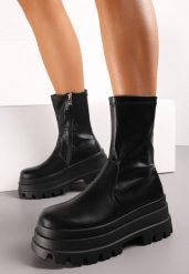 Czarne Botki na Masywnej Platformie Workery Elrora. Czarne botki damskie Born2be, bez wzorów, eleganckie, bez obcasa, na płaskiej podeszwie, bez zapięcia. Za 199.99 zł.