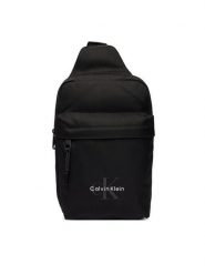 Calvin Klein Saszetka Bold Sling LV04D3300G Czarny. Czarne saszetki i nerki męskie Calvin Klein, z materiału. Za 329.99 zł.