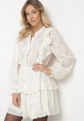 Jasnobeżowa Rozkloszowana Sukienka Ozdobiona Falbankami z Gumką w Pasie Zinaviya. Brązowe sukienki damskie Born2be, na co dzień, l, bez wzorów, eleganckie, bez kołnierzyka, bez ramiączek, mini, proste. Za 149.99 zł.