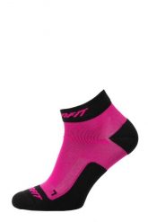 Skarpety do biegania damskie Dynafit Vertical Mesh Footie. Czarne skarpetki damskie Dynafit, bez wzorów, z meshu. Za 86.80 zł.