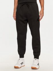 Adidas Spodnie dresowe Z.N.E. JD9599 Czarny Regular Fit. Czarne spodnie sportowe męskie Adidas, m, bez wzorów, z bawełny. Za 319.99 zł.