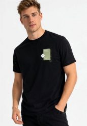 T-shirt męski, Comfort Fit, T-PATCH. Czarne t-shirty męskie Volcano, m, z aplikacjami, z bawełny, bez kołnierzyka, bez ramiączek. Za 69.99 zł.