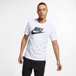 Koszulka sportowa męska Nike M Nsw Tee Icon Futura. Białe koszulki sportowe męskie Nike, m, bez wzorów, bez ramiączek, na jogę i pilates. Za 99.99 zł.
