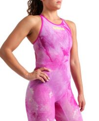 Strój Startowy Arena Carbon Air2 Le Ob Tie-Dye. Czerwone stroje kąpielowe damskie ARENA, l, bez wzorów, z elastanu. Za 2,262.69 zł.