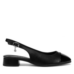 Sandały Lasocki. Czarne sandały damskie Lasocki, bez wzorów, bez obcasa, na płaskiej podeszwie, bez zapięcia. Za 169.99 zł.