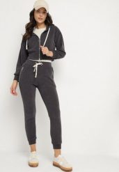 Ciemnoszary Bawełniany Komplet Dresowy Bluza z Kapturem i Spodnie ze Sznurkiem Hariven. Szare bluzy damskie Born2be, xl, bez wzorów, z bawełny, eleganckie, bez ramiączek, z kapturem. Za 119.99 zł.