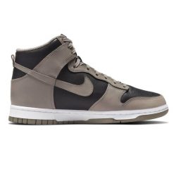 Buty sportowe damskie Nike Dunk High Moon Fossil. Niebieskie obuwie sportowe damskie Nike, bez wzorów, bez zapięcia. W wyprzedaży za 716.67 zł.