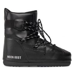 Śniegowce Moon Boot. Czarne śniegowce damskie Moon Boot, bez zapięcia. Za 1,189.00 zł.