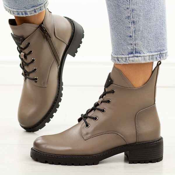 Taupe trapery damskie Vinceza 58609. Botki damskie VINCEZA, z polaru, bez zapięcia. Za 229.00 zł.