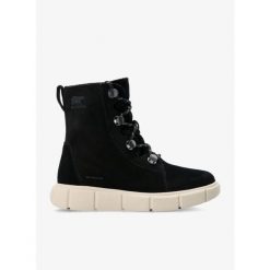 Buty zimowe damskie Sorel Explorer III Joan WP. Czarne obuwie trekkingowe damskie Sorel, bez zapięcia. Za 433.99 zł.