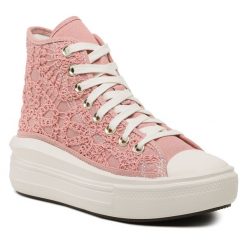 Trampki Converse. Czerwone trampki i tenisówki damskie Converse, bez wzorów, bez zapięcia. Za 469.99 zł.
