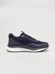Sneakersy męskie granatowe TT174253 403. Niebieskie buty sportowe męskie BIG STAR, bez wzorów, z materiału, bez zapięcia, do biegania. Za 189.99 zł.