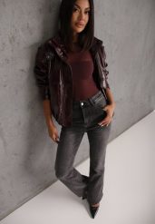 Szare Casualowe Jeansy Dzwony Regular Waist z Bawełną Meilyn. Szare jeansy damskie Renee, bez wzorów, z bawełny, retro, z podwyższonym stanem, krótkie. Za 129.99 zł.