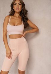 Różowe Szorty w Stylu Kolarek High Waist Wykończone Gumką w Pasie Elenea. Czerwone szorty damskie Renee, bez wzorów, z podwyższonym stanem. Za 24.99 zł.