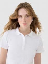4F Koszulka polo slim damska - biała XL. Białe bluzki damskie 4F, xl, bez wzorów, z bawełny, klasyczne, bez kołnierzyka, bez ramiączek. Za 89.99 zł.