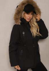Czarna Zimowa Kurtka Parka Ozdobiona Futerkiem Sianila. Czarne kurtki damskie Renee, na zimę, l, z aplikacjami, z jeansu, bez kaptura. Za 289.99 zł.