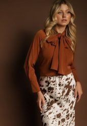 Brązowa Bluzka Vices Ozdobiona Kokardą Overile. Brązowe bluzki damskie Renee, l, bez wzorów, z jeansu, eleganckie, bez kołnierzyka, bez ramiączek. Za 99.99 zł.