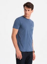 Bawełniany męski t-shirt z nadrukiem na kieszonce Ombre Streetstyle – indygo V9 - Rozmiar: L. Niebieskie t-shirty męskie Ombre Clothing, l, bez wzorów, z bawełny, bez kołnierzyka, bez ramiączek. W wyprzedaży za 24.99 zł.