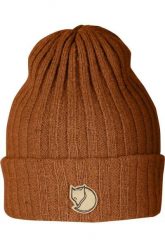 Czapka trekkingowa outdoorowa Byron Hat. Brązowe czapki damskie Fjällräven, na zimę, bez wzorów, z dzianiny, klasyczne. Za 229.99 zł.