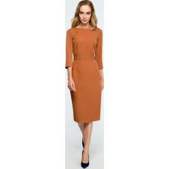 Gładka sukienka z guzikami s119. Brązowe sukienki damskie Style, s, bez wzorów, eleganckie, bez kołnierzyka, bez ramiączek, dopasowane. Za 149.00 zł.