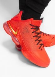 Buty do koszykówki męskie Nike LeBron XIX Low Light Crimson. Czerwone buty sportowe męskie Nike, bez wzorów, bez zapięcia, do koszykówki. Za 411.99 zł.
