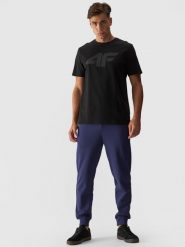 4F Spodnie dresowe joggery męskie - granatowe 3XL. Niebieskie spodnie materiałowe męskie 4F, l, bez wzorów, z bawełny. W wyprzedaży za 99.99 zł.