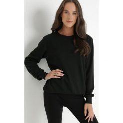 Czarna Bluza Phaelis. Czarne bluzy damskie Born2be, l, bez wzorów, z bawełny, casualowe, bez ramiączek, bez kaptura. Za 34.99 zł.