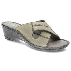 Szare Klapki Simen Modne Damskie Obuwie Na Lato. Szare klapki damskie Simen, na lato, bez wzorów, ze skóry, eleganckie, bez obcasa, na koturnie, bez zapięcia. Za 169.00 zł.