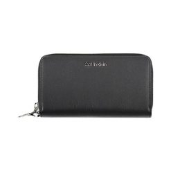 Portfel w kolorze czarnym - (S)18 x (W)10 x (G)4 cm. Czarne portfele damskie Calvin Klein, z materiału. W wyprzedaży za 269.95 zł.