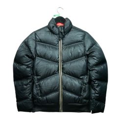 Second life - Kurtka puchowa Adidas - Stan bardzo dobry. Czarne kurtki sportowe damskie Adidas, s, bez wzorów, z puchu, bez ramiączek, bez kaptura, trekkingowe. Za 270.68 zł.