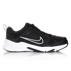 Buty męskie sportowe Nike Defyallday. Białe buty sportowe męskie Nike, bez wzorów, bez zapięcia, na fitness i siłownię. W wyprzedaży za 289.00 zł.