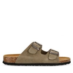 Klapki CRUZ. Brązowe klapki damskie CRUZ, bez wzorów, bez obcasa, bez zapięcia. Za 129.99 zł.