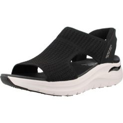Sandały SKECHERS 119466S Czarny. Czarne sandały damskie Skechers, bez wzorów, z tkaniny, bez obcasa, bez zapięcia. Za 263.99 zł.