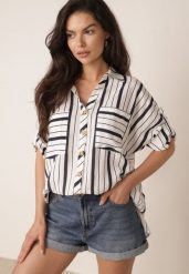 Niebieska Letnia Koszula Oversize z Bawełny w Paski z Nietoperzowymi Rękawami Sheilla. Niebieskie koszule damskie Born2be, bez wzorów, z bawełny, eleganckie, bez kołnierzyka, bez ramiączek. Za 99.99 zł.