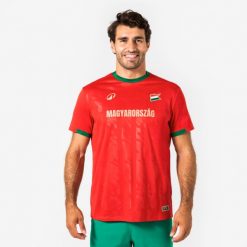 Koszulka piłkarska Węgry dla kibiców. Czerwone bluzki damskie KIPSTA, l, bez wzorów, z materiału, sportowe, bez kołnierzyka, bez ramiączek. Za 44.99 zł.