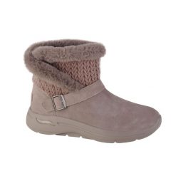 Buty zimowe damskie, Skechers Go Walk Arch Fit - True Embrace. Czerwone obuwie trekkingowe damskie Skechers, bez zapięcia. Za 399.99 zł.