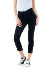 WRANGLER ANKLE SKINNY DAMSKIE SPODNIE JEANSOWE JEANSY BLACK W222FP100 112127766. Czarne jeansy damskie Wrangler, bez wzorów, z jeansu. Za 153.99 zł.