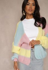 Różowy Kardigan z Domieszką Wełny i Wiskozy w Patchworkowym Stylu Fesolinne. Czerwone kardigany damskie Renee, s, bez wzorów, z jeansu, bez kołnierzyka. Za 139.99 zł.
