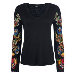 Desigual T-shirt damski Claudina S czarny. Czarne t-shirty damskie Desigual, s, bez wzorów, bez kołnierzyka, bez ramiączek. W wyprzedaży za 169.00 zł.