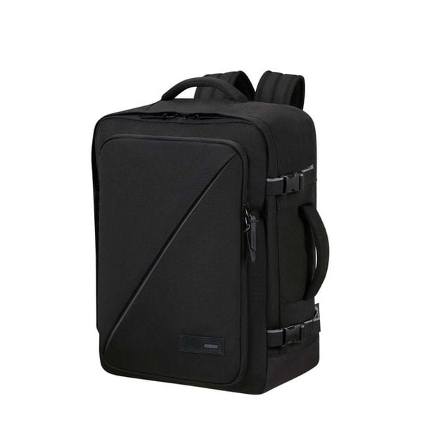Plecak kabinowy Take2Cabin Casual 38L. Czarne plecaki męskie American Tourister, bez wzorów, casualowe. Za 237.70 zł.