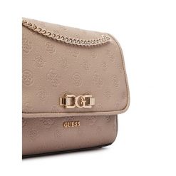 Torebka Guess. Brązowe listonoszki damskie Guess, z aplikacjami, bez dodatków. Za 659.99 zł.