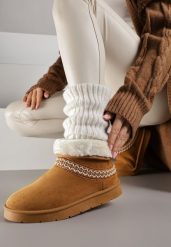 Brązowe Rustykalne Śniegowce z Imitacji Zamszu z Haftem i Futerkiem Zetilda. Brązowe śniegowce damskie Renee, z dzianiny, bez zapięcia. Za 99.99 zł.