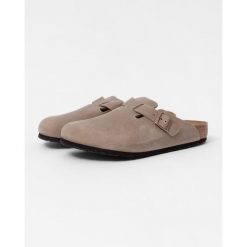 Sandały Boston Olejowana Skóra Rozmiar 44 - 0960811 Brązowy. Brązowe sandały męskie Birkenstock, bez wzorów, z materiału, retro, bez zapięcia. Za 698.90 zł.