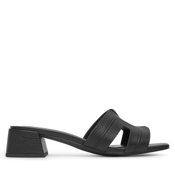 Klapki JENNY. Czarne klapki damskie Jenny, bez wzorów, bez obcasa, bez zapięcia. Za 129.99 zł.