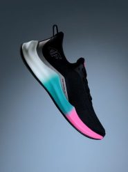 4F Buty treningowe STEP CONTROL 1.0 damskie - czarne 39. Czarne obuwie sportowe damskie 4F, bez wzorów, bez zapięcia, na fitness i siłownię. Za 229.99 zł.