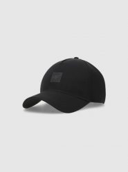 4F Czapka z daszkiem strapback uniseks - czarna L/XL. Czarne czapki damskie 4F, na lato, bez wzorów, z syntetyku, klasyczne. Za 79.99 zł.