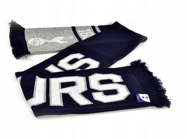 Szalik Tottenham Hotspur SPURS. Niebieskie szaliki damskie TOTTENHAM HOTSPUR, bez wzorów. Za 114.90 zł.