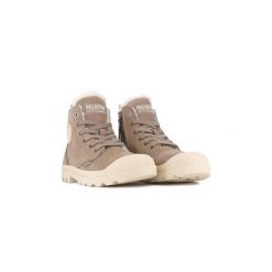 Buty sportowe Sneakersy damskie, Palladium Pampa Hi Zip WL. Brązowe obuwie sportowe damskie Palladium, bez wzorów, z nubiku, bez zapięcia, trekkingowe. Za 635.00 zł.