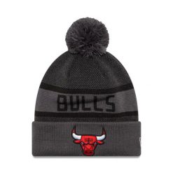 Czapka zimowa New Era NBA Chicago Bulls Jake Cuff Knit Beanie 60565217. Szare czapki damskie New Era, na zimę, bez wzorów. Za 129.00 zł.